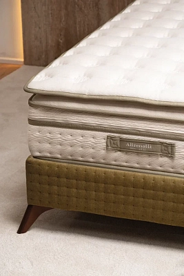 Bi-Green